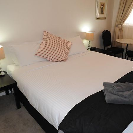 Norwood House Motel & Receptions Mornington Buitenkant foto